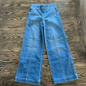 NWOT Spanx SPANXshape EveryWear Flare Jeans Size Small